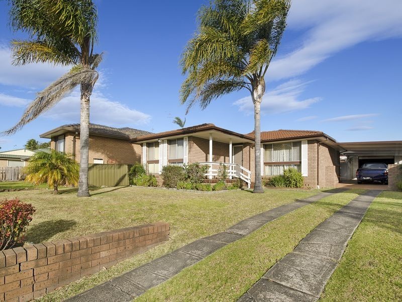 35 Oak Street, Albion Park Rail NSW 2527