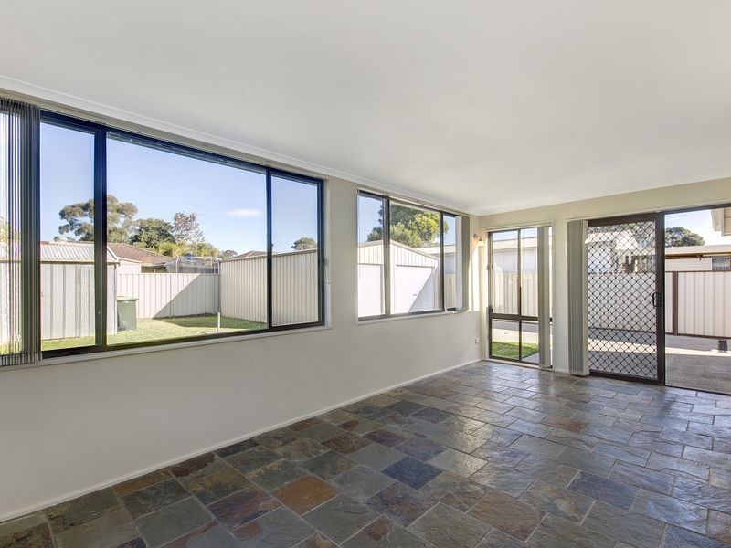 73 Tongarra Road, Albion Park Rail NSW 2527