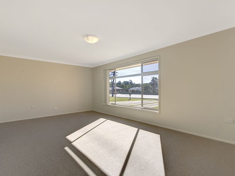 73 Tongarra Road, Albion Park Rail NSW 2527
