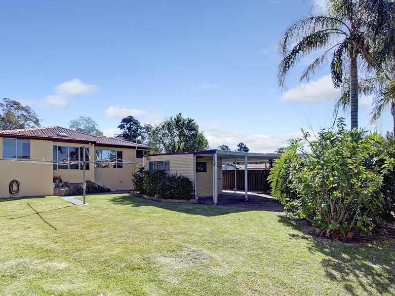 27 Ash Avenue, Albion Park Rail NSW 2527