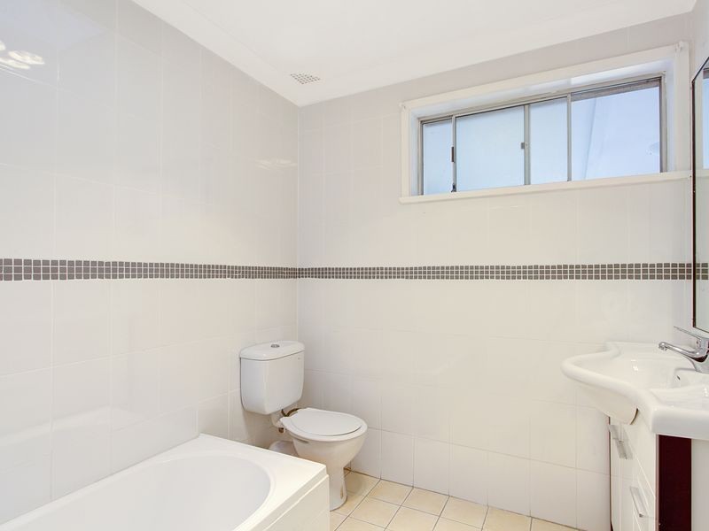 27 Ash Avenue, Albion Park Rail NSW 2527