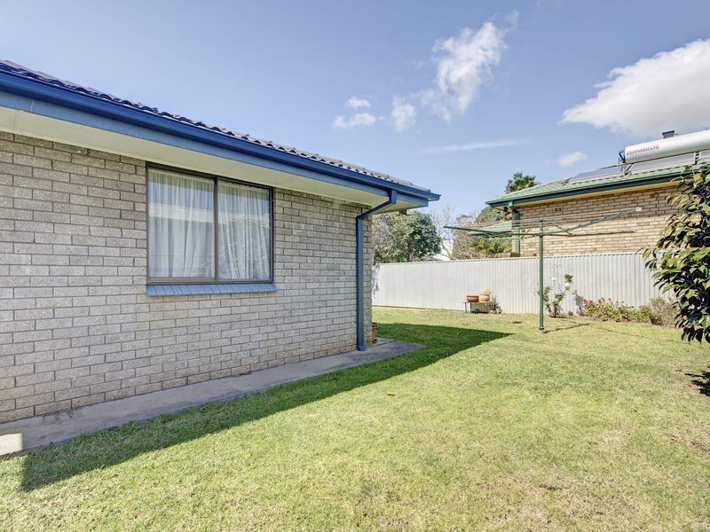 12 Elm Street, Albion Park Rail NSW 2527