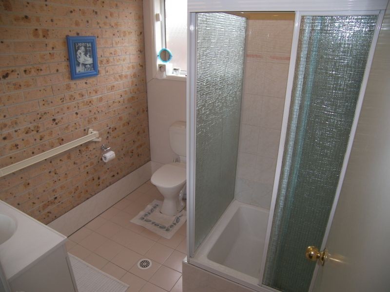 5/36-38 Ash Ave, Albion Park Rail NSW 2527