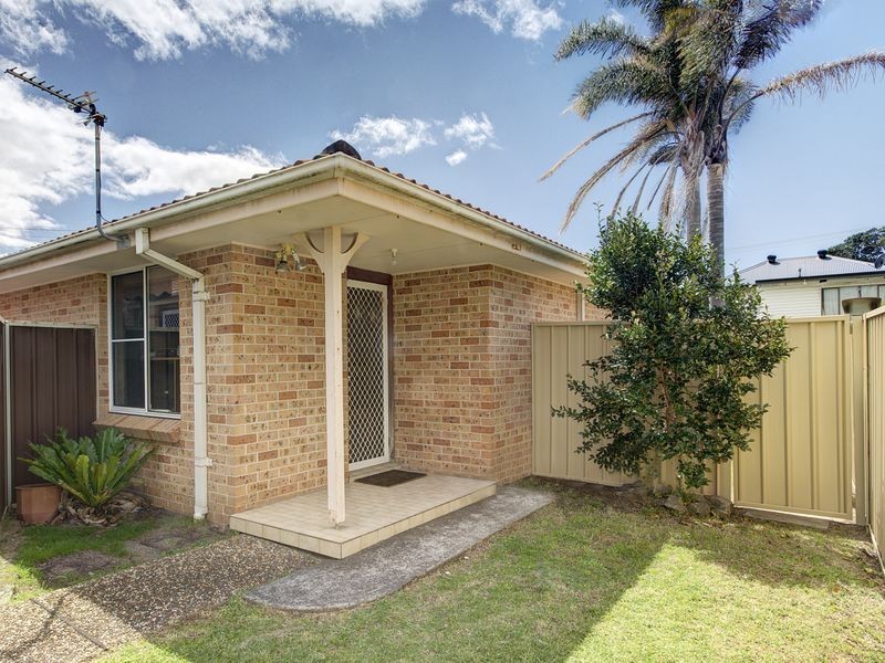2/99 Osborne Parade, Warilla NSW 2528