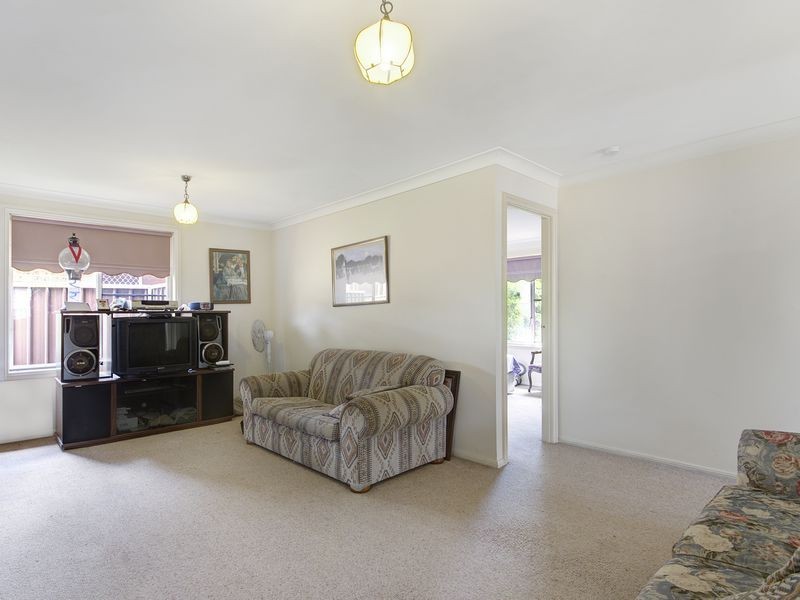 2/99 Osborne Parade, Warilla NSW 2528