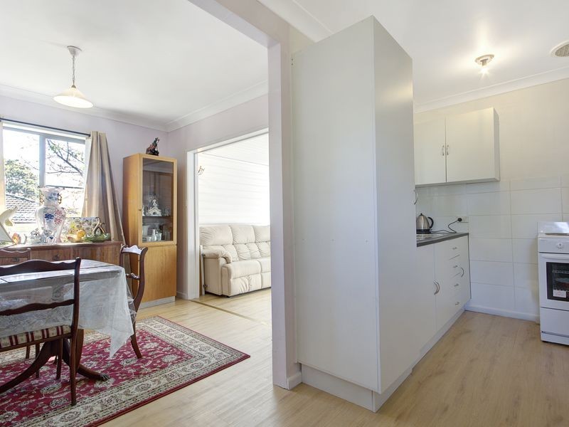 19 Elouera Street, Lake Illawarra NSW 2528