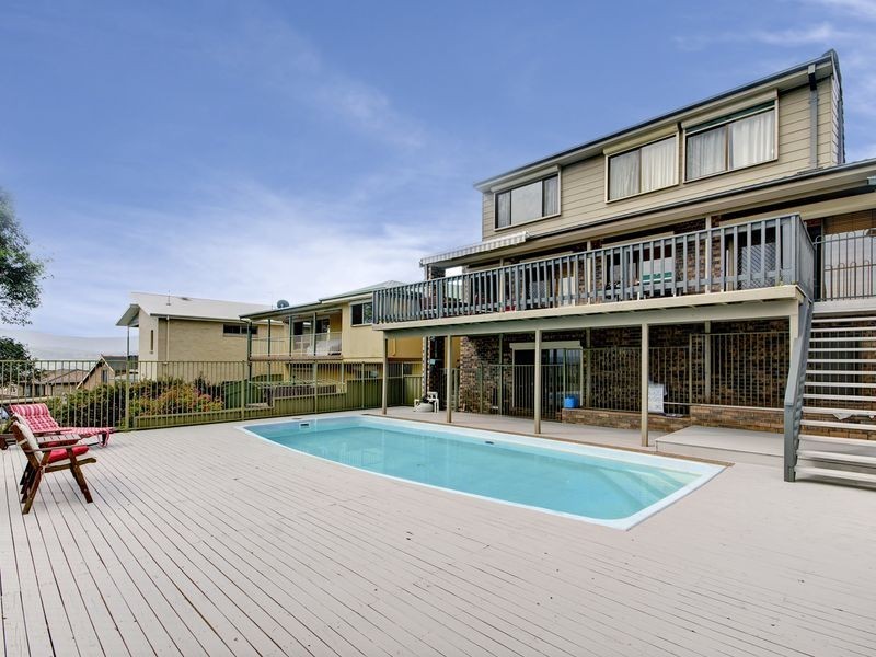 44 Crest Road, Albion Park NSW 2527