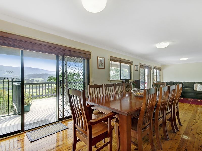 44 Crest Road, Albion Park NSW 2527