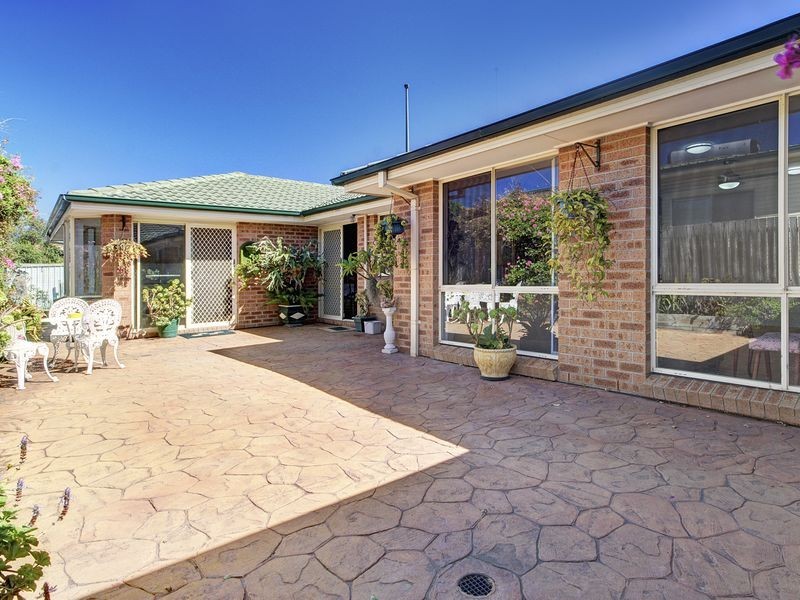 90 Osborne Parade, Warilla NSW 2528