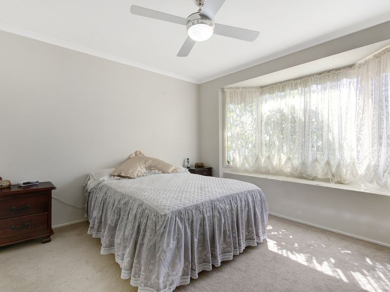 90 Osborne Parade, Warilla NSW 2528