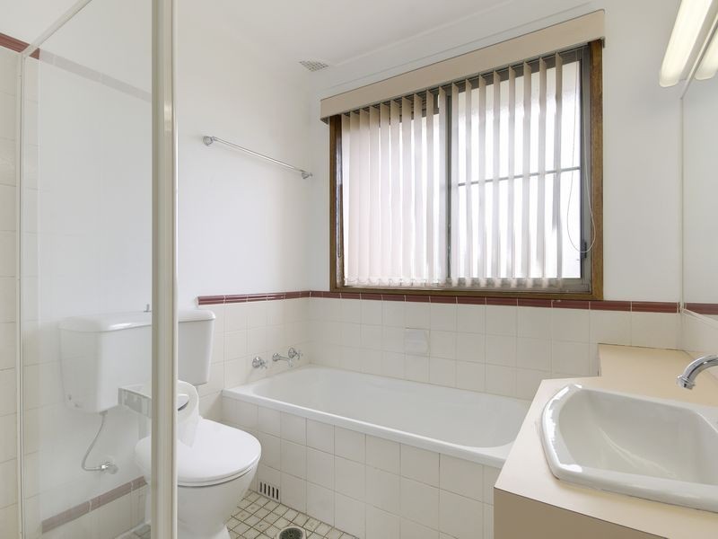 41 Poplar Avenue, Albion Park Rail NSW 2527