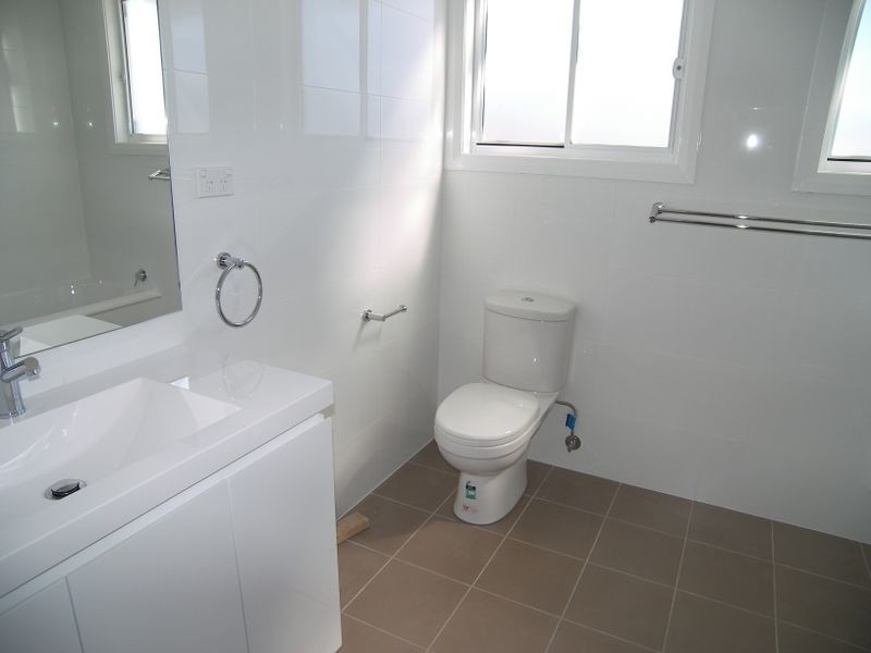 1/187 Tongarra Road, Albion Park NSW 2527