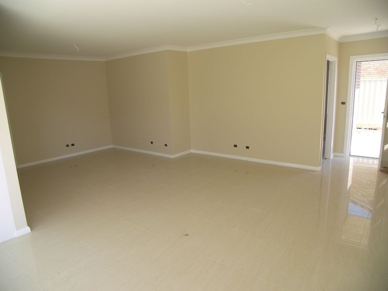 6/187 Tongarra Road, Albion Park NSW 2527