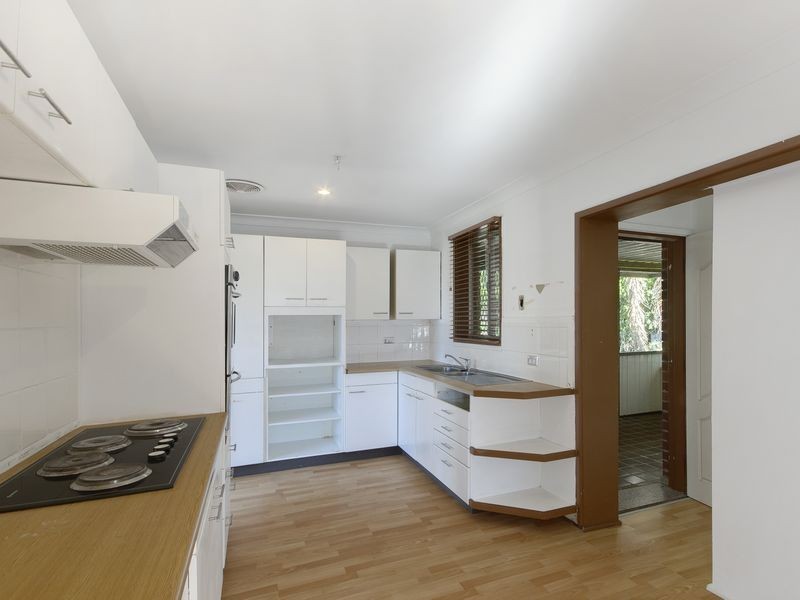 4 Herne Street, Figtree NSW 2525