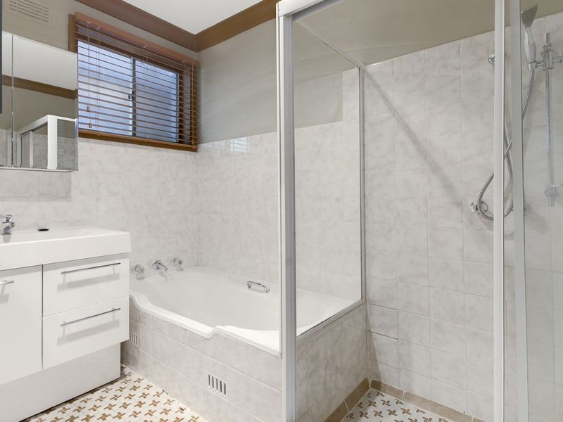 4 Herne Street, Figtree NSW 2525