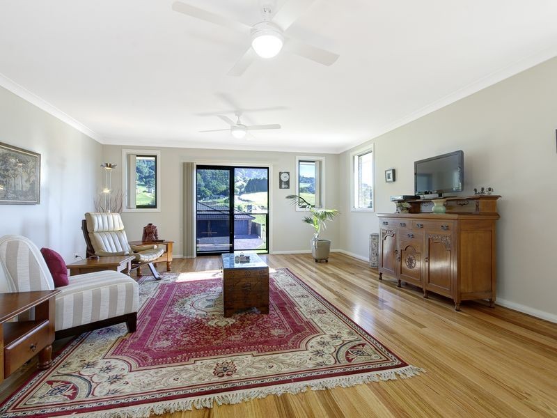 129 Daintree Drive, Albion Park NSW 2527