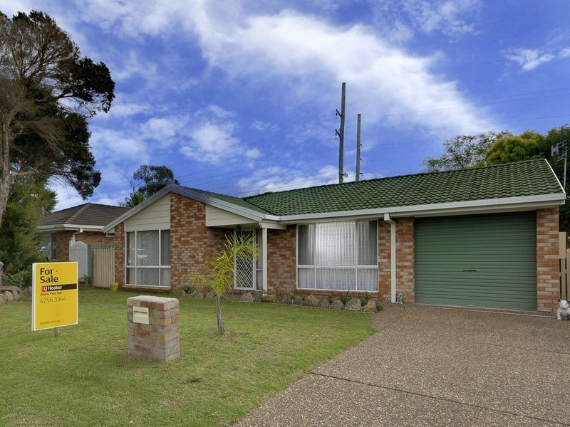 17 Smith Ave, Albion Park NSW 2527