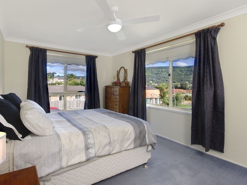 30 Downes Drive, Albion Park NSW 2527
