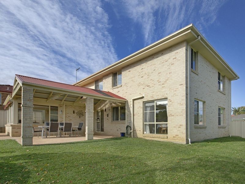 30 Downes Drive, Albion Park NSW 2527