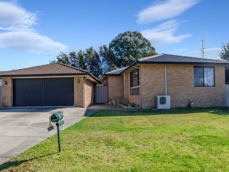 46 Cawdell Drive, Albion Park NSW 2527