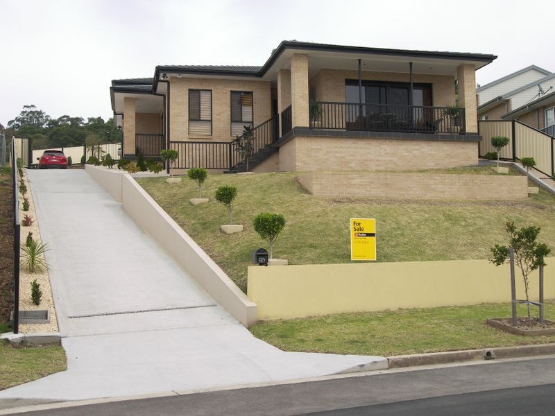 167 Wyndarra Way, Koonawarra NSW 2530