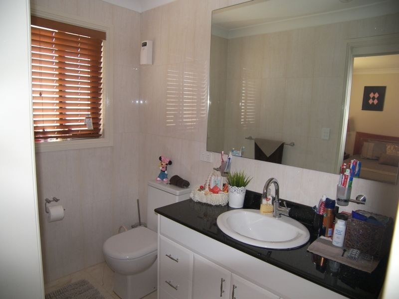 167 Wyndarra Way, Koonawarra NSW 2530