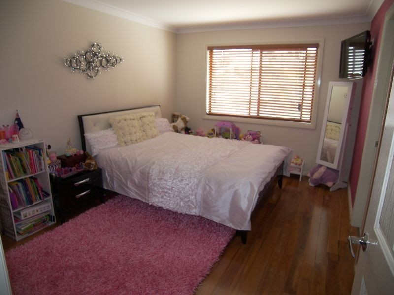 167 Wyndarra Way, Koonawarra NSW 2530