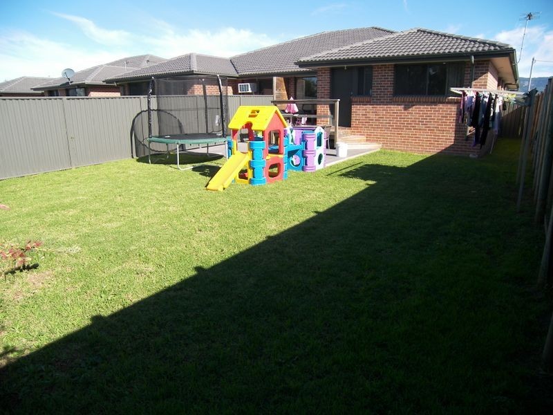 1/199 Princes Highway, Albion Park Rail NSW 2527
