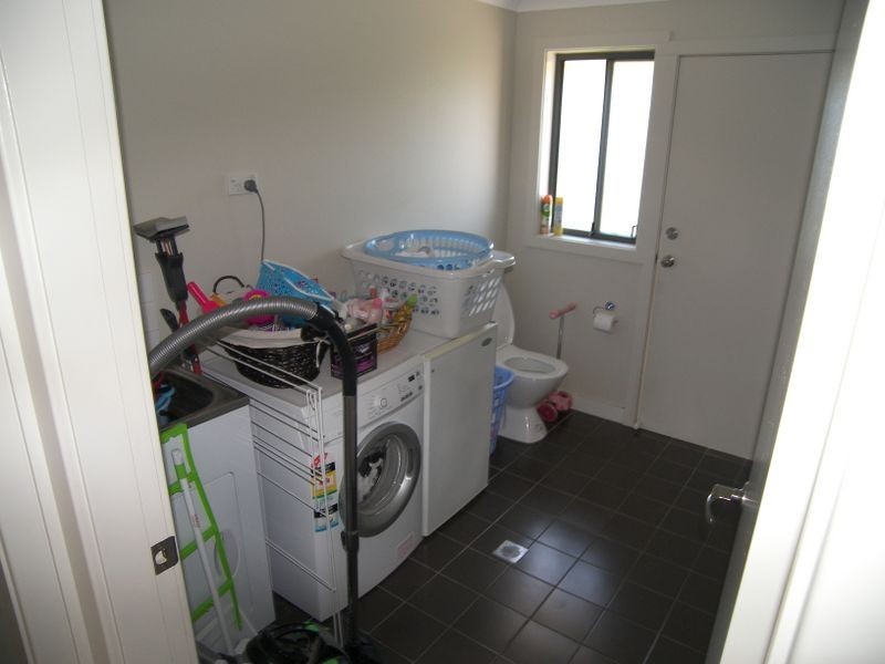 1/199 Princes Highway, Albion Park Rail NSW 2527