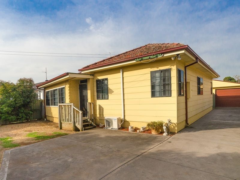 151 Princes Hwy, Albion Park Rail NSW 2527