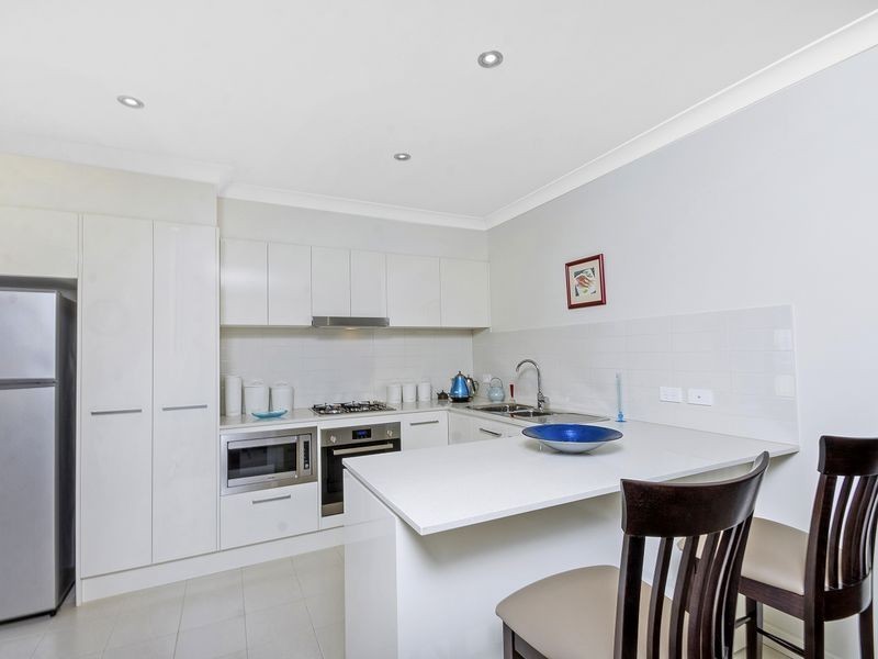 4/12 Propane Street, Albion Park NSW 2527