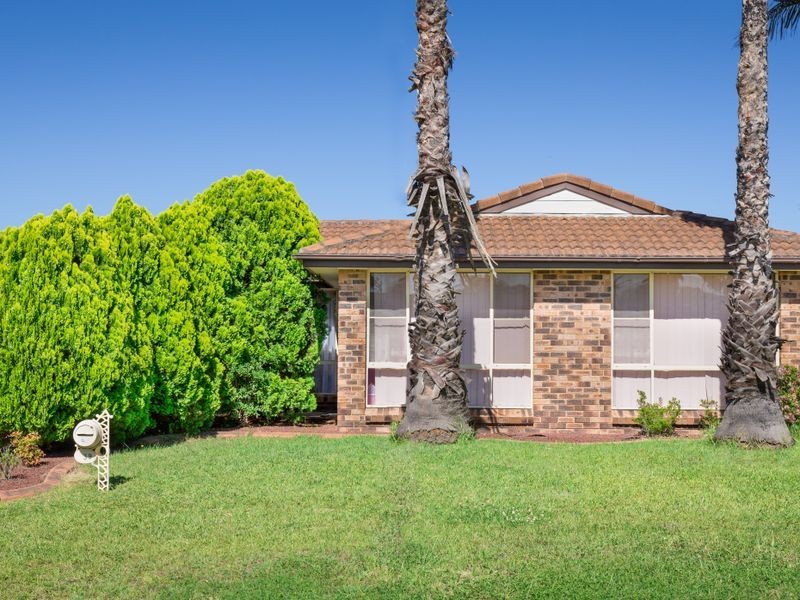 39 Jarrah Way, Albion Park Rail NSW 2527
