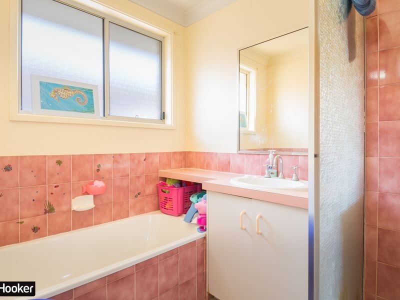39 Jarrah Way, Albion Park Rail NSW 2527