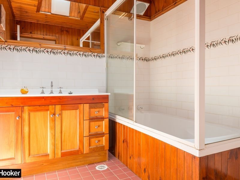 40 Elm Street, Albion Park Rail NSW 2527