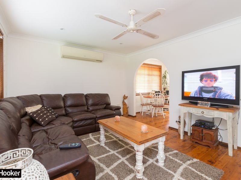 48 Laurel Street, Albion Park Rail NSW 2527