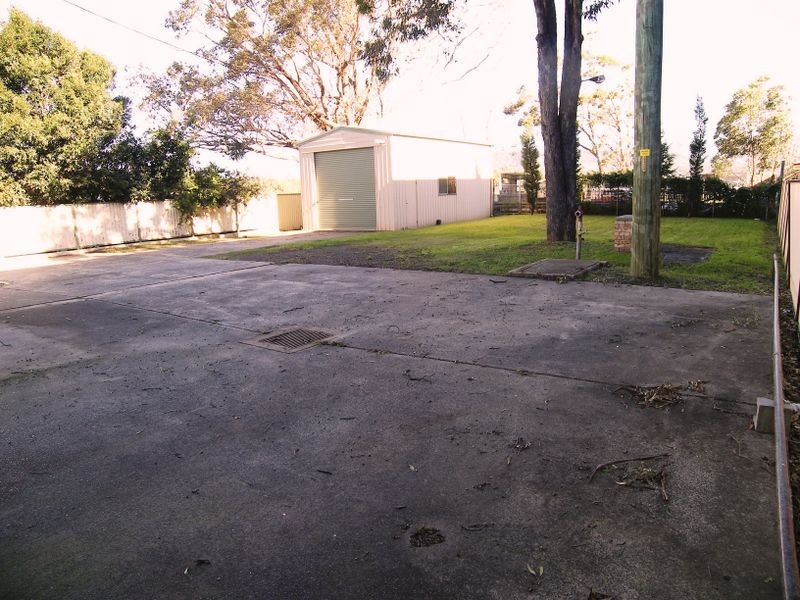 180 Princes Hwy, Albion Park Rail NSW 2527