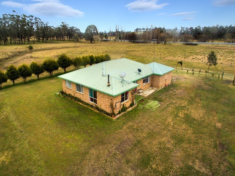 5857 Illawarra Hwy, Avoca NSW 2577