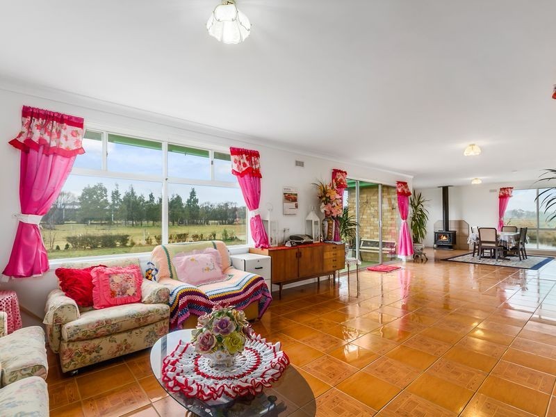 5857 Illawarra Hwy, Avoca NSW 2577