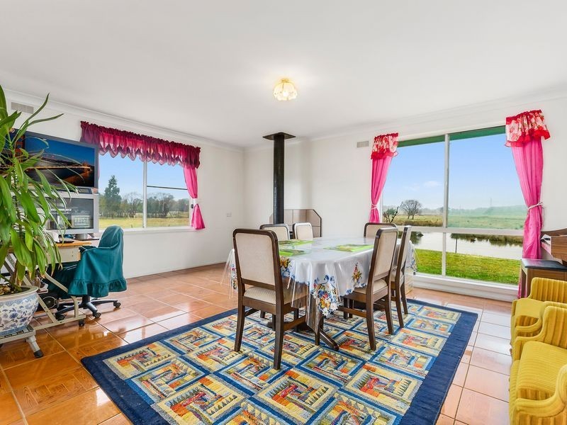 5857 Illawarra Hwy, Avoca NSW 2577