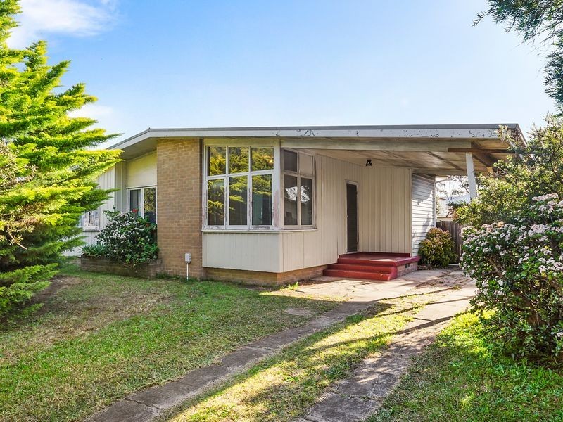 74 Bambil Crescent, Dapto NSW 2530