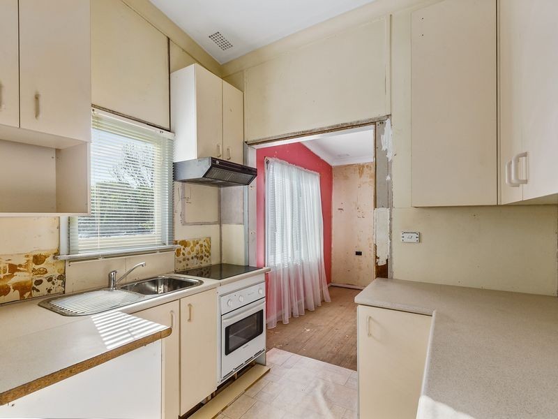 74 Bambil Crescent, Dapto NSW 2530