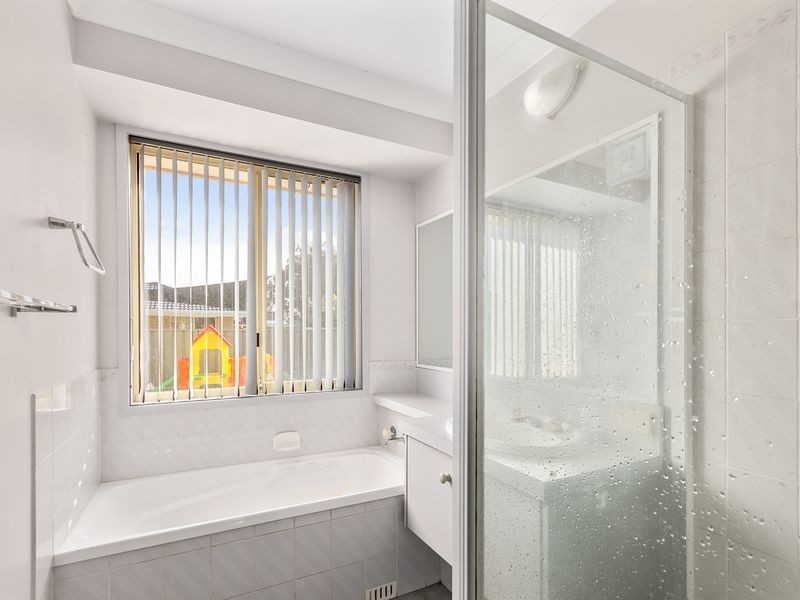 98 Jarrah Way, Albion Park Rail NSW 2527