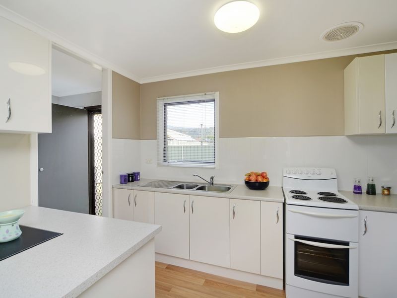 1/128-130 Terry Street, Albion Park NSW 2527