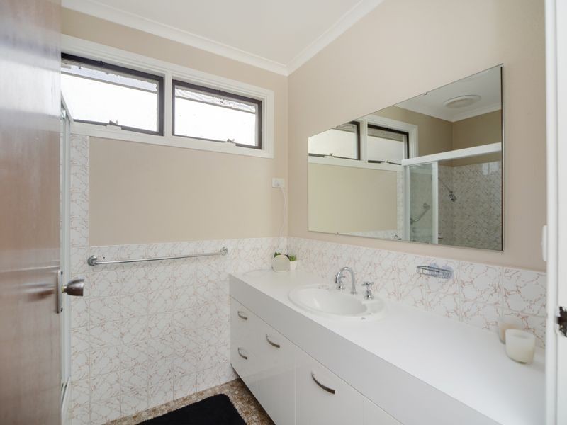 1/128-130 Terry Street, Albion Park NSW 2527