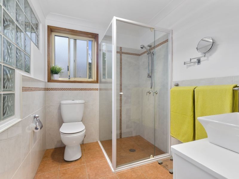 144 Captain Cook Drive, Barrack Heights NSW 2528