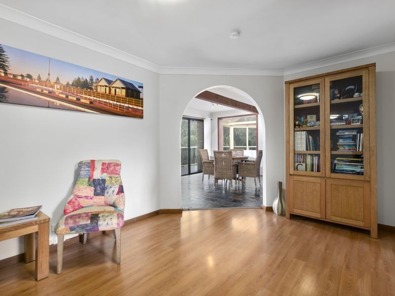 144 Captain Cook Drive, Barrack Heights NSW 2528