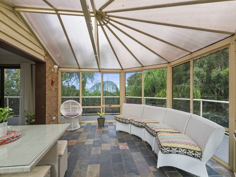 144 Captain Cook Drive, Barrack Heights NSW 2528