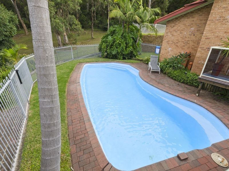 144 Captain Cook Drive, Barrack Heights NSW 2528