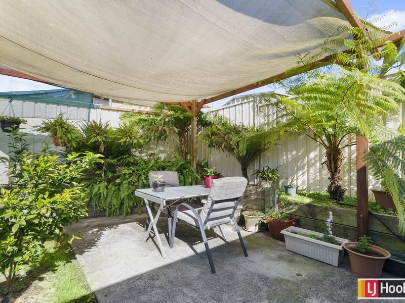 128 Burdekin Drive, Albion Park NSW 2527