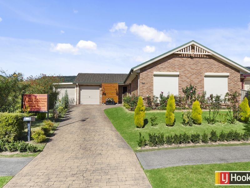 128 Burdekin Drive, Albion Park NSW 2527